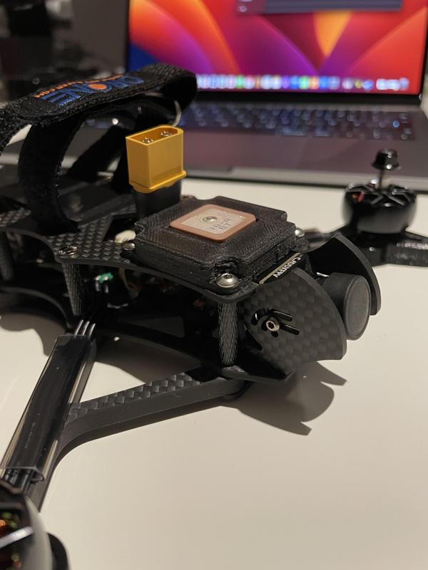 AOS 5 5.5 7 BN-220 GPS front mount