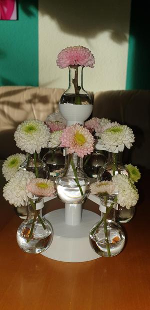 Kleine Blumenvase