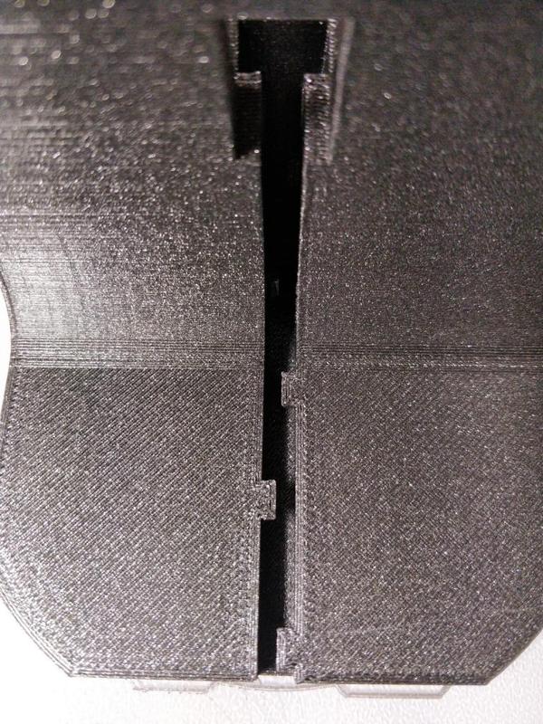 OnePlus 5T with Spigen Rugged Armor dock