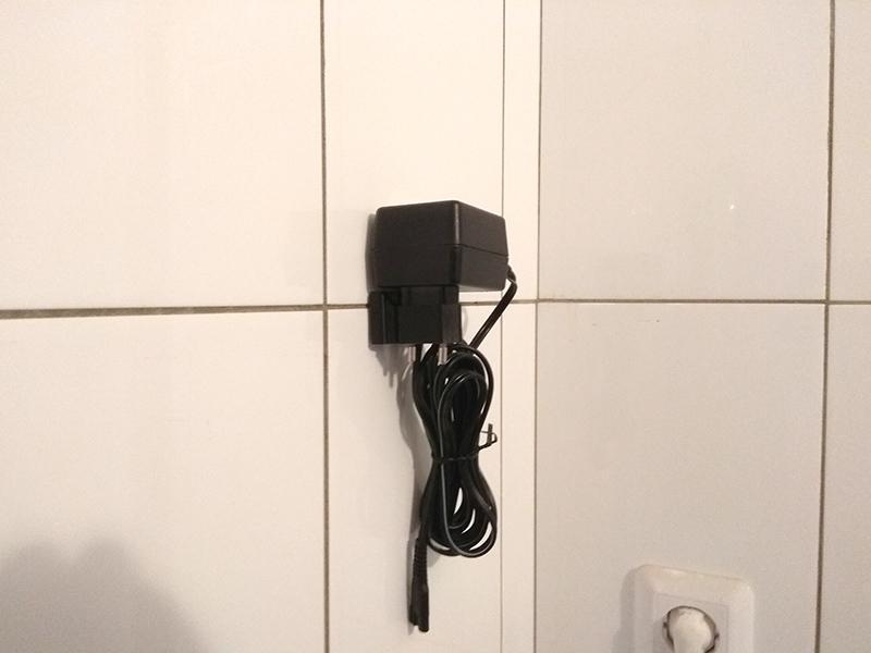 Charger wallmount for Panasonic ER131 clipper