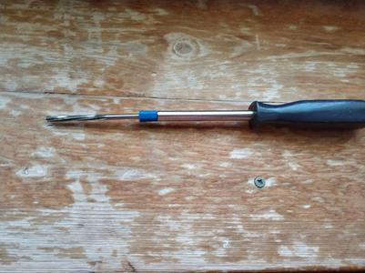 screwdriver adaptor to mechanical reamer tool