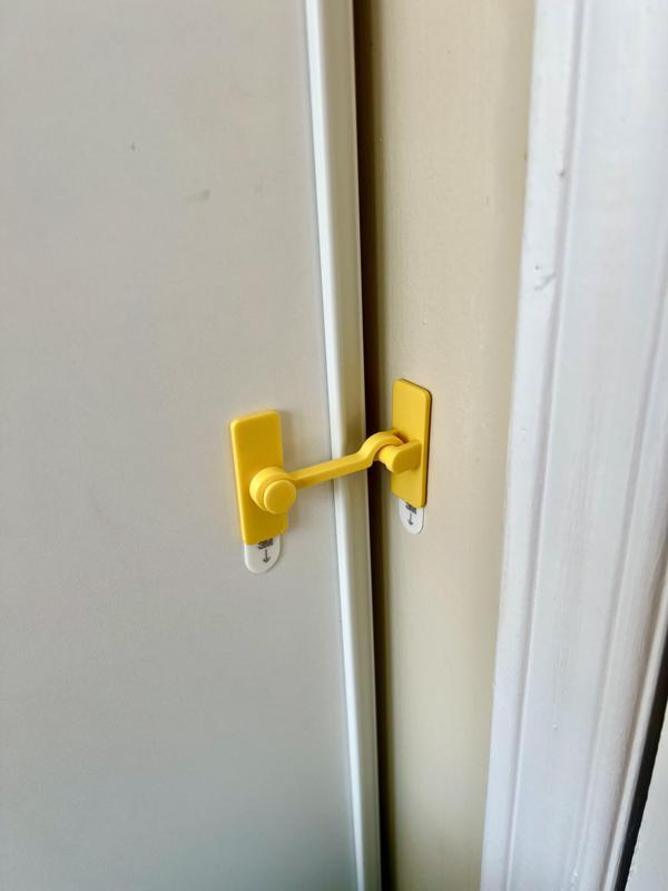 Anti-Cat Command Strip Closet Latch