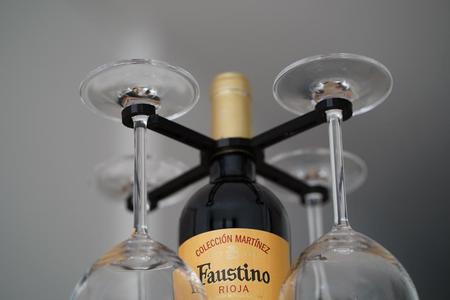 Wine glass holder