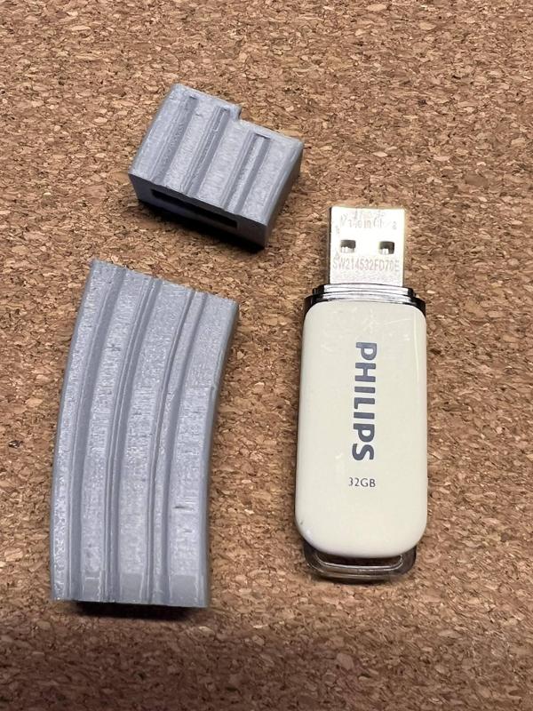 USB Stick STANAG Magazine Case