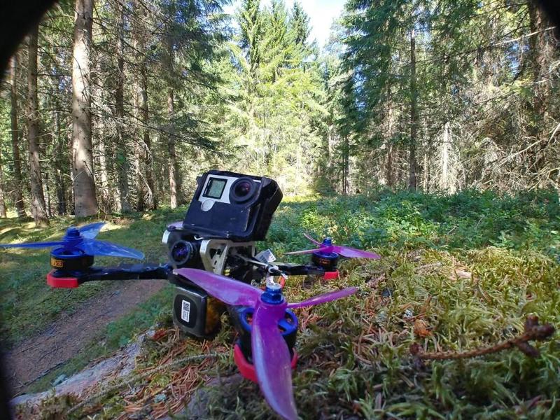 GoPro Hero4 on Frog Lite FPV frame