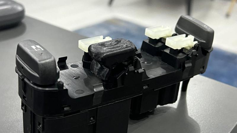 Volvo window opening button