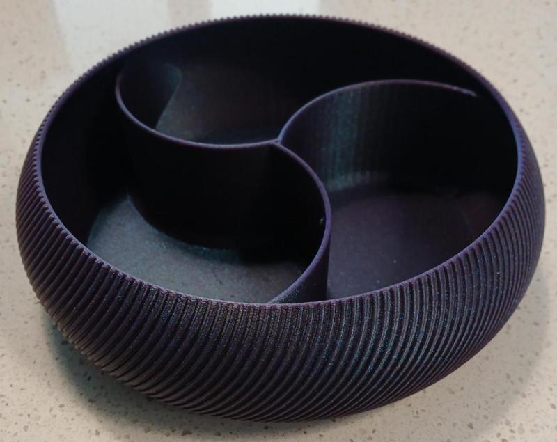 Decorative snack bowl