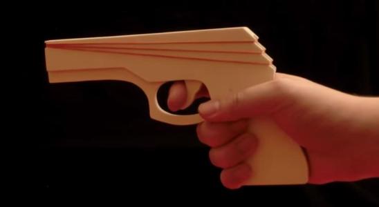 pistolet à élastique, rubber band gun