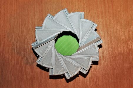 12 Leaf Aperture Box