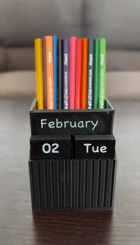 DeskMate Calendar Organizer