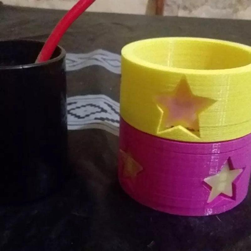 Mate/screw-on cup