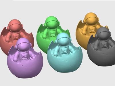 Eggshell Astronaut