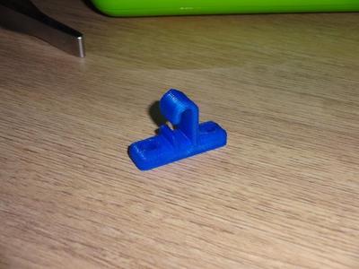 Cable holder for headset