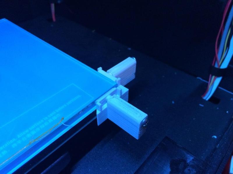 Glass Bed Holder - Spring Plunger