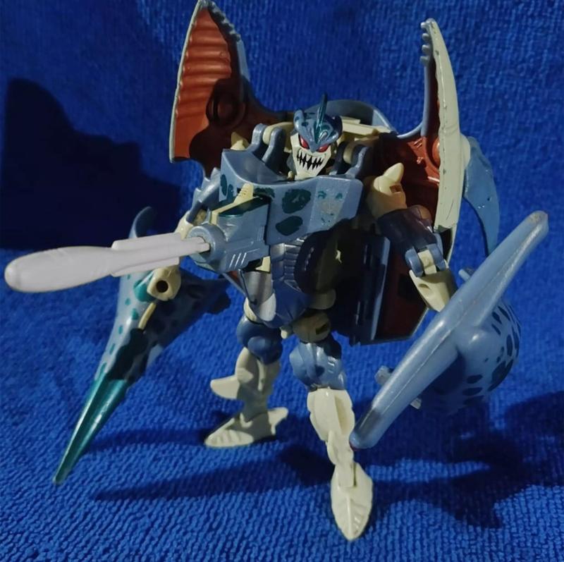 Transformers Beast Wars Cybershark Misseis