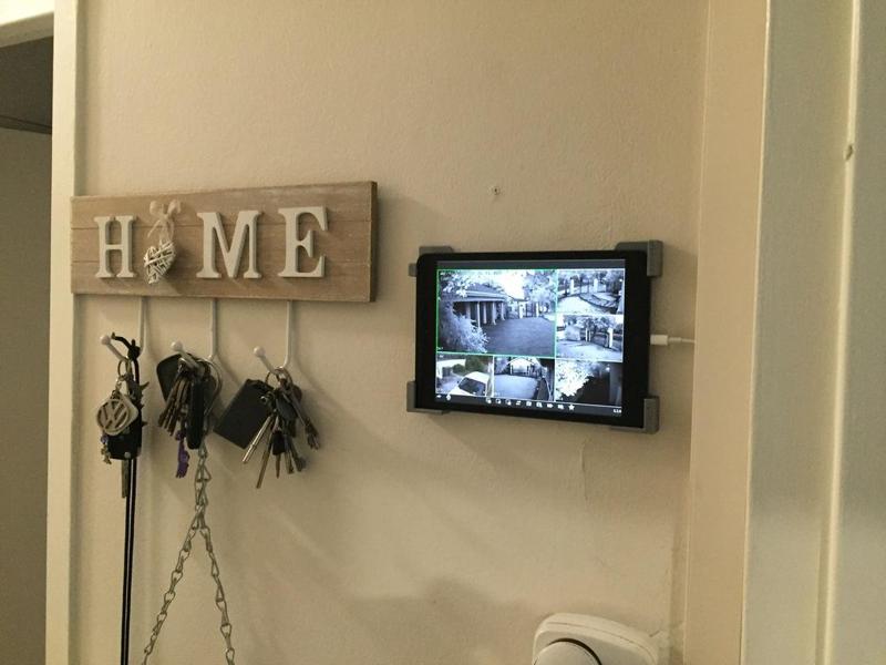 iPad Mini 2 Wall Mount
