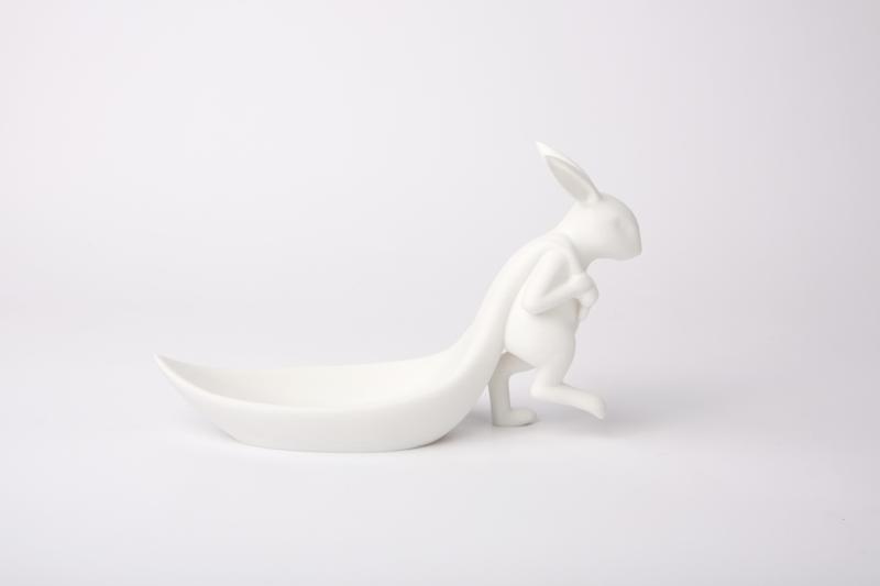 Charming Hare Decorative Tray – Cute Bunny Figurine for Home Decor & Storage