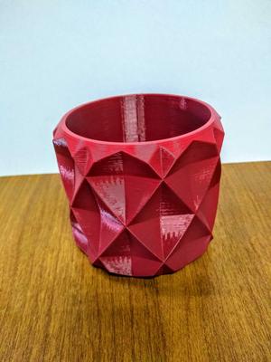 FLOWERPOT FLOWERPOT (TRIANGULAR, COARSE KNURLED) FLOWERPOT