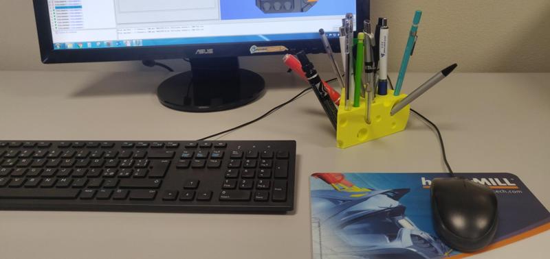 Cheese pencils holder