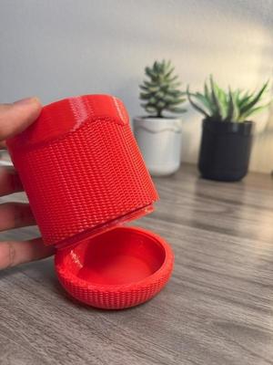 Mini Succulent Pot with Basket Texture and Integrated Drainage