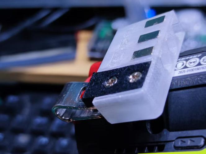 Worx 132X Right Original Hanging Bit Holder