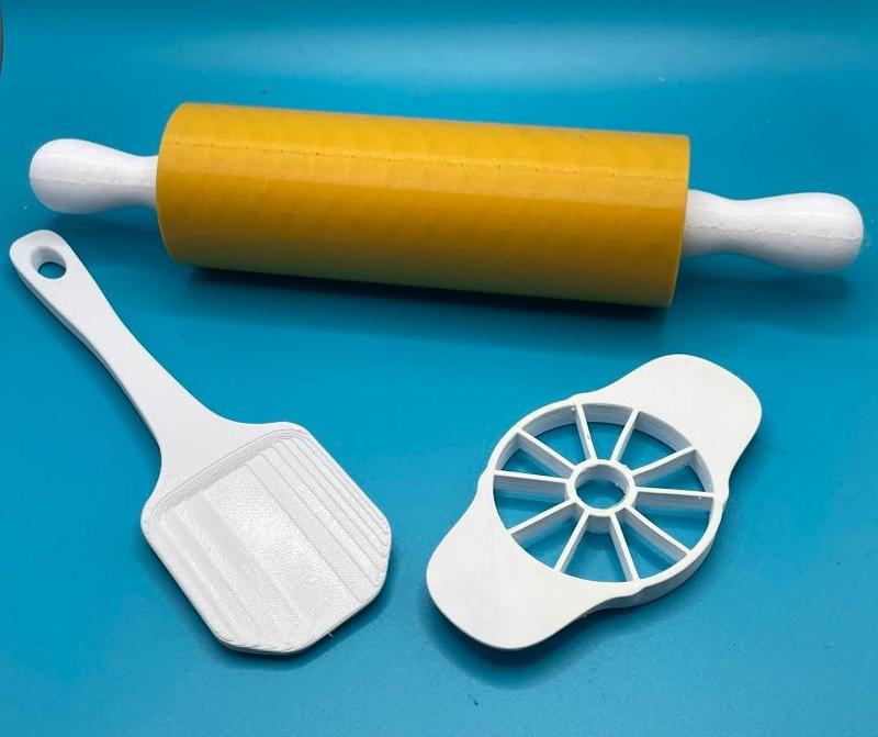 Kids Play Kitchen - Apple Slicer, Rolling Pin, Spatula