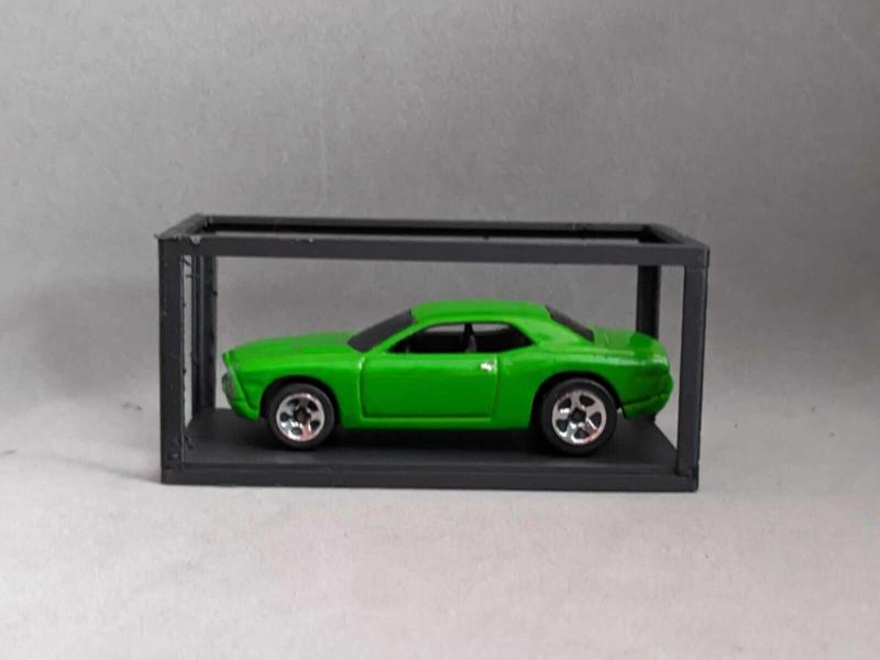 Square Exhibitor for Scale Cars