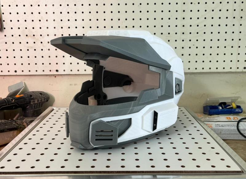 Mjolnir MkV Helmet - Halo