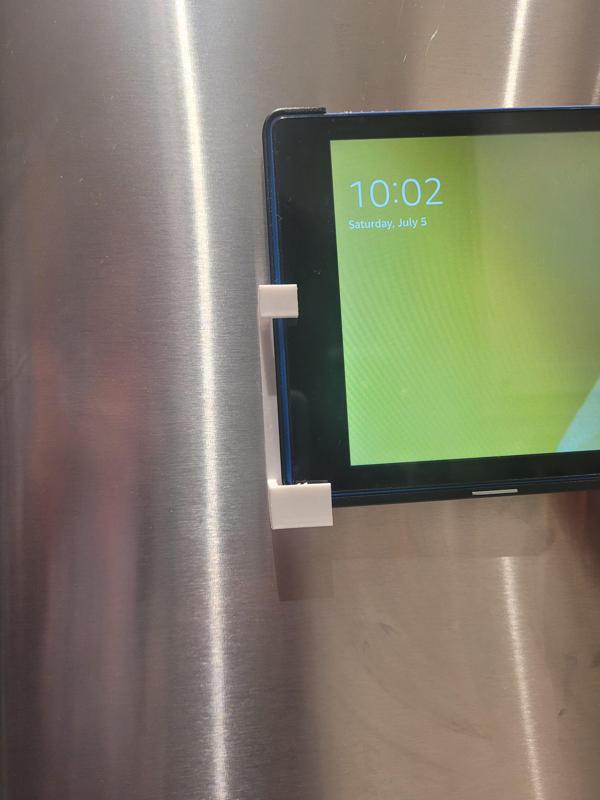 Universal Tablet Wall Mount (Command Strips)