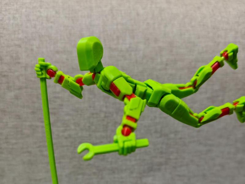 DUMMY13 1.0 TPU强化关节永不松动。DUMMY 13