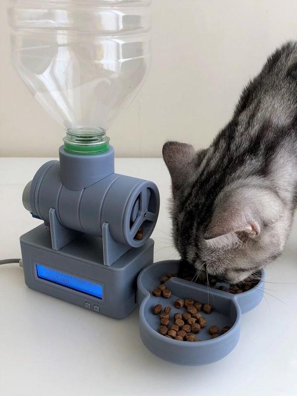 Cat Feeder
