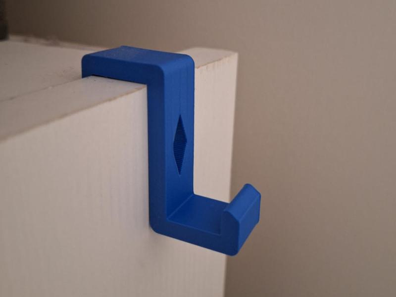 Simple closet edge hook