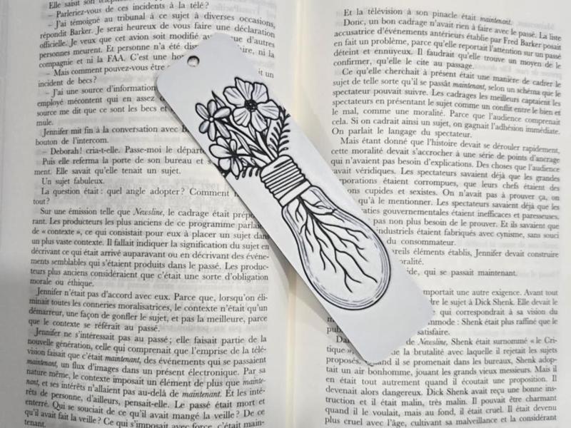 Bookmark Buld Flowers Only Black & White