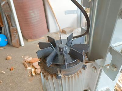 Chadící větrák motoru, Cooling Fan for motor