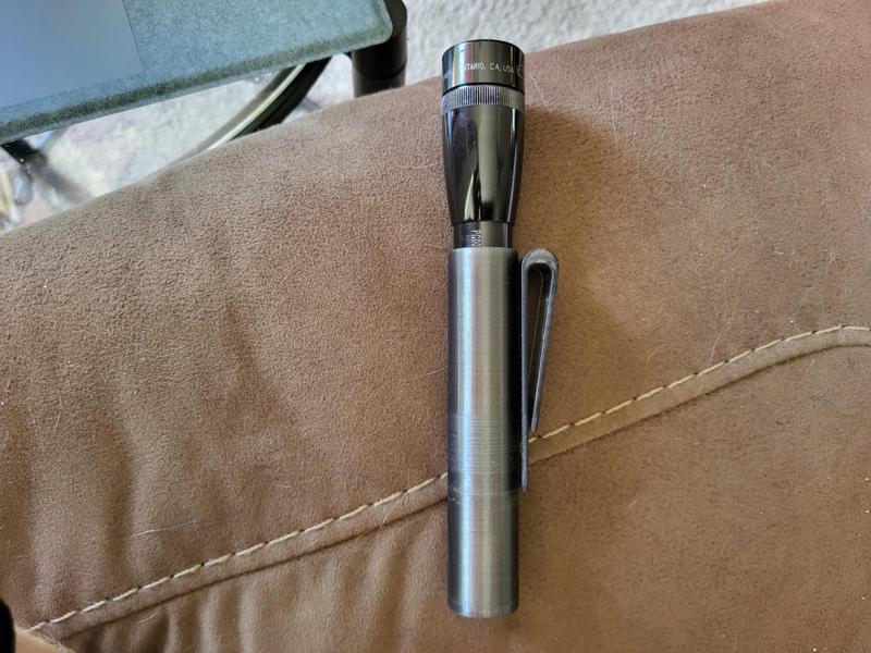 Mini Maglite Holder with Clip