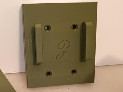 Makita - Battery Holder with Makita BL1815