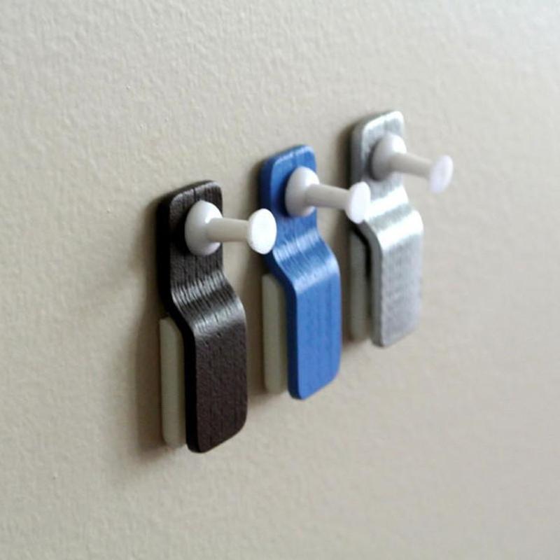 Wall mount paper clip