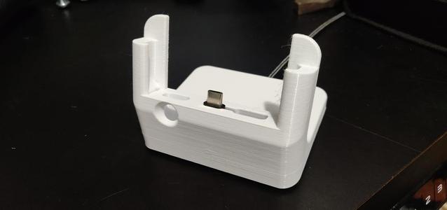 OnePlus 6 Dock with back opening