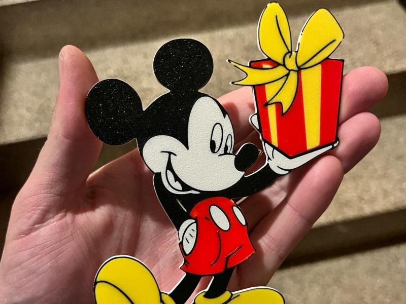 Mickey mouse present 