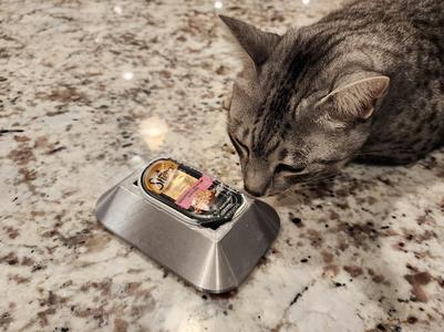 Sheba Perfect Portions wet cat food holder