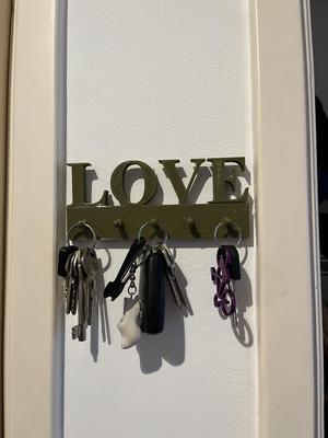 Key or Dishcloth Hanger Wall "Love"