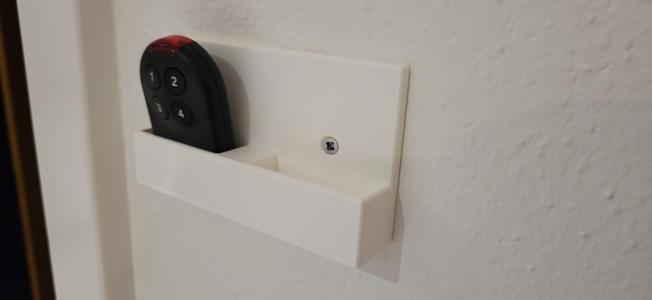 Wall support for 2 dometic remote controllers ~ support mural pour 2 télécommandes domotiques