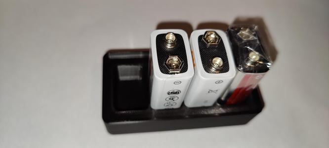 Gridfinity 9V battery holder
