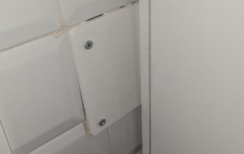 Kitchen electrical manhole cover
