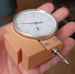 Lathe quick change toolpost dial indicator holder