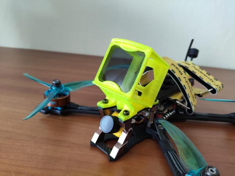 SpeedyBee FS225 GoPro Session mount