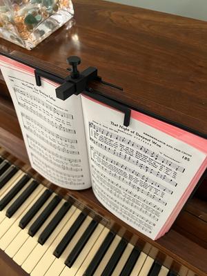Music holder