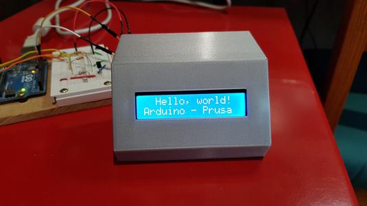 Alphanumeric LCD 16x2 display stand