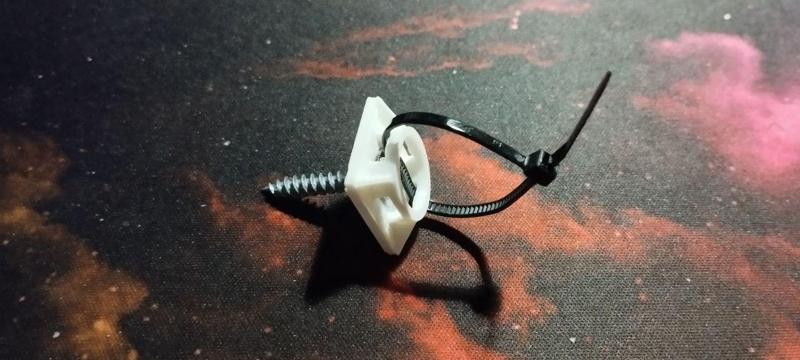 Cable tie mounts with screw hole