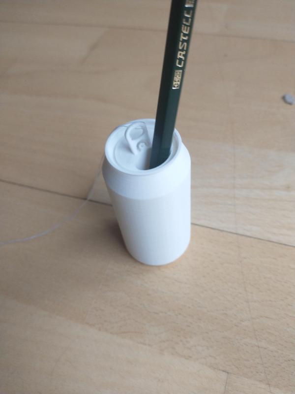 Soda Can Ornament\ Pencil holder